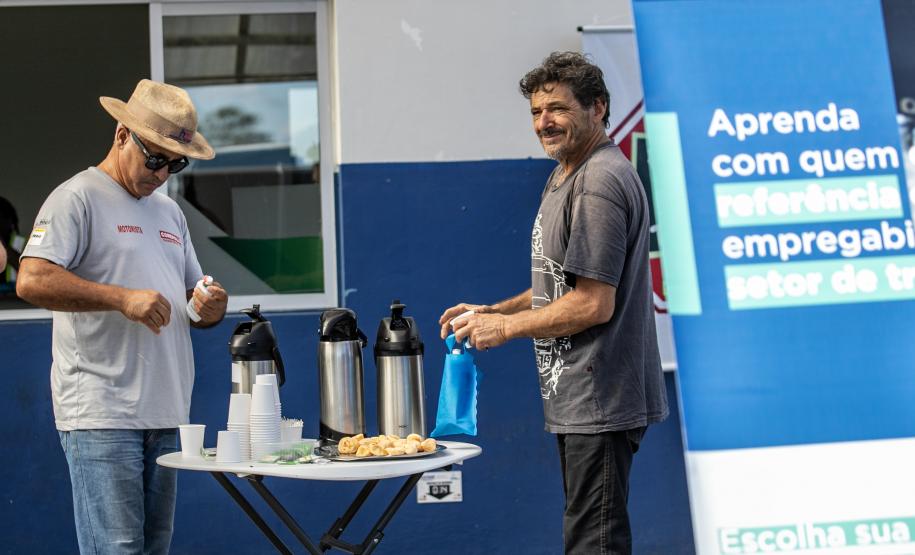 Porto em Ação faz mais de 500 atendimentos a caminhoneiros no Pátio de Triagem