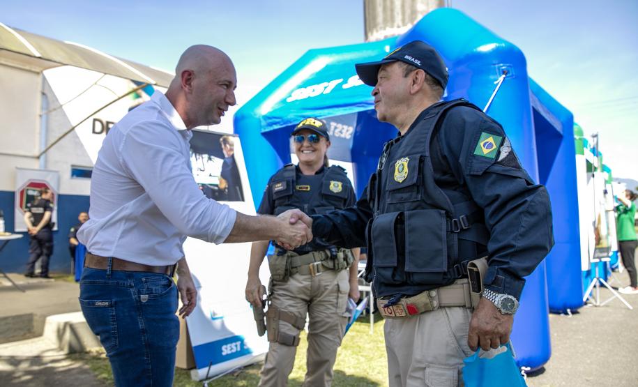 Porto em Ação faz mais de 500 atendimentos a caminhoneiros no Pátio de Triagem