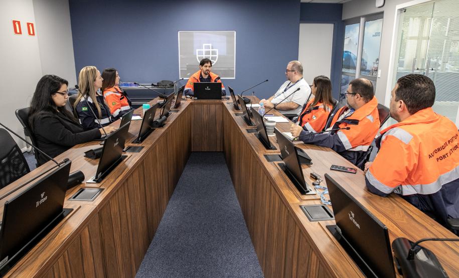 Portos do Paraná cria comitê de inovação de olho na modernização do setor