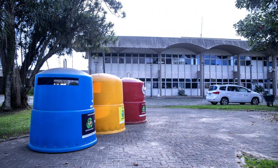 Portos do Paraná investe em ações que buscam melhorar a qualidade de vida e renda de catadores de resíduos recicláveis