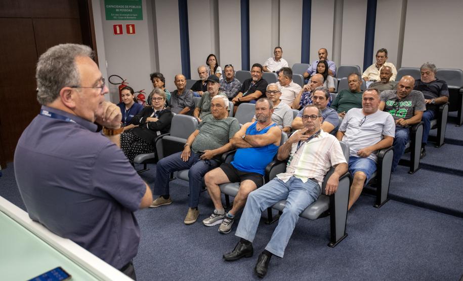 Emoção marca despedida de 29 empregados da Portos do Paraná que saíram no PDI