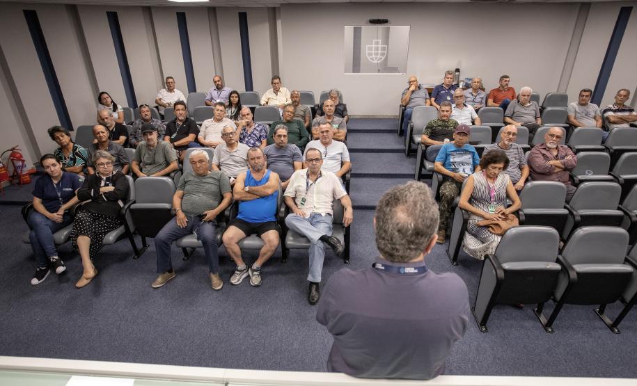 Emoção marca despedida de 29 empregados da Portos do Paraná que saíram no PDI