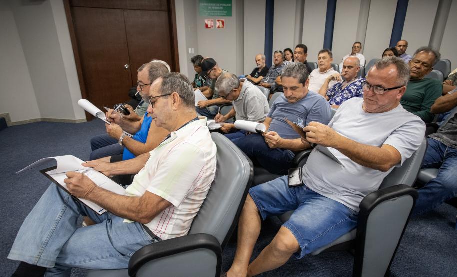 Emoção marca despedida de 29 empregados da Portos do Paraná que saíram no PDI