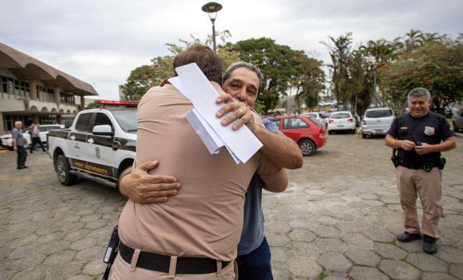 Emoção marca despedida de 29 empregados da Portos do Paraná que saíram no PDI