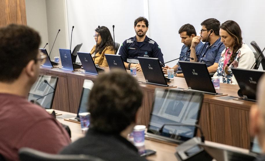 Portos do Paraná apresenta governança corporativa e gestão estratégica ao TCE