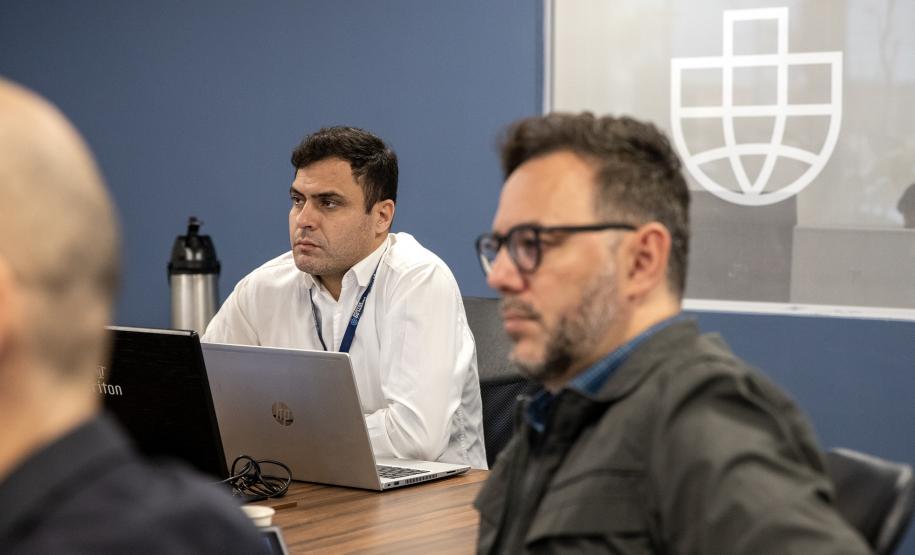 Portos do Paraná apresenta governança corporativa e gestão estratégica ao TCE