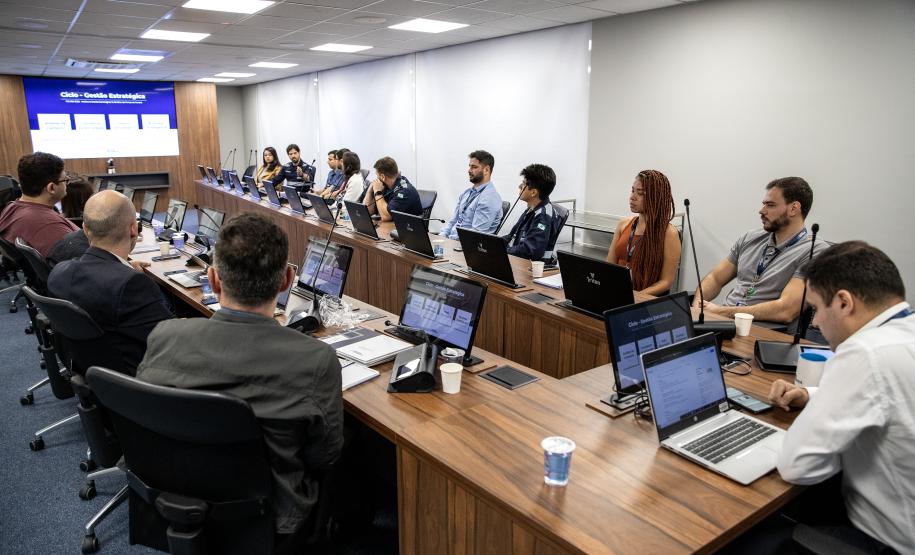 Portos do Paraná apresenta governança corporativa e gestão estratégica ao TCE