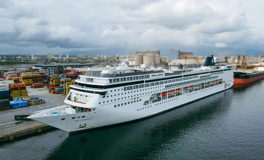 Anúncio da temporada 2024/2025 ocorre uma semana depois do fórum realizado pela Portos do Paraná para discutir os preparativos para a temporada 2023/2024. Expectativa é que cerca de duas mil pessoas passem pela região durante cada escala.