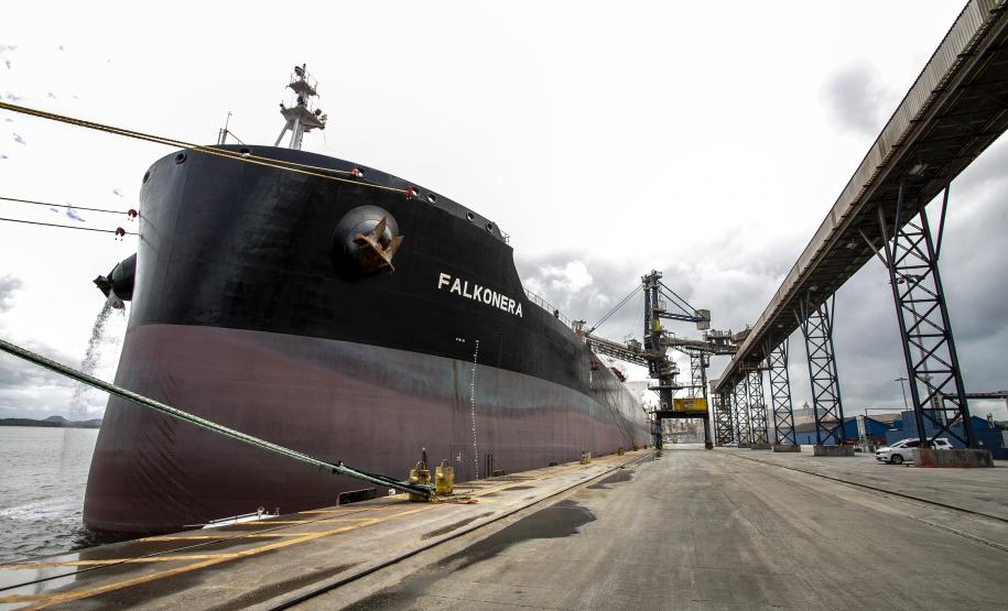 Com 2,5 milhões de toneladas, Corredor Leste de Paranaguá teve recorde de movimentação em maio