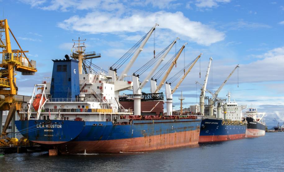 Portos do Paraná são as melhores opções para exportações no Estado