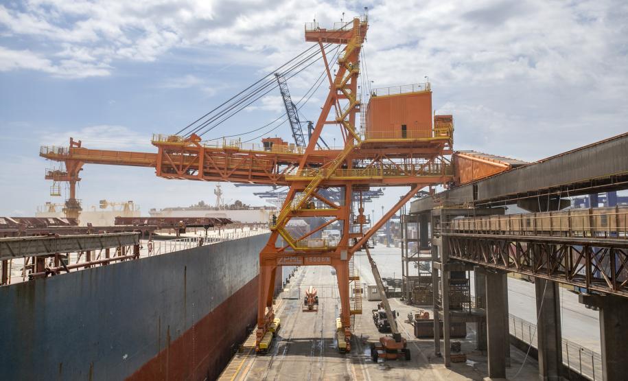 Com 2,5 milhões de toneladas, Corredor Leste de Paranaguá teve recorde de movimentação em maio