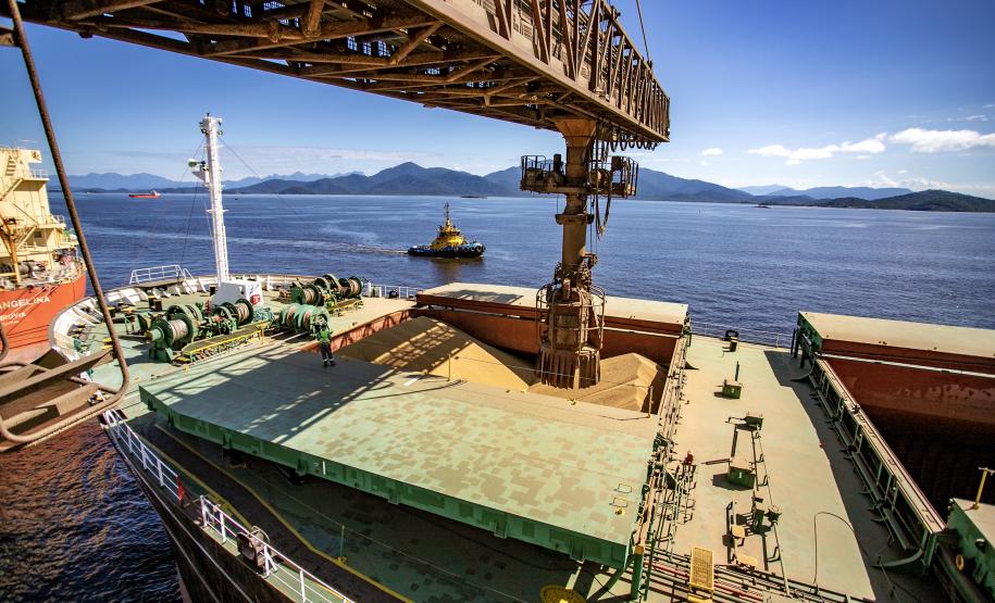 Com 2,5 milhões de toneladas, Corredor Leste de Paranaguá teve recorde de movimentação em maio