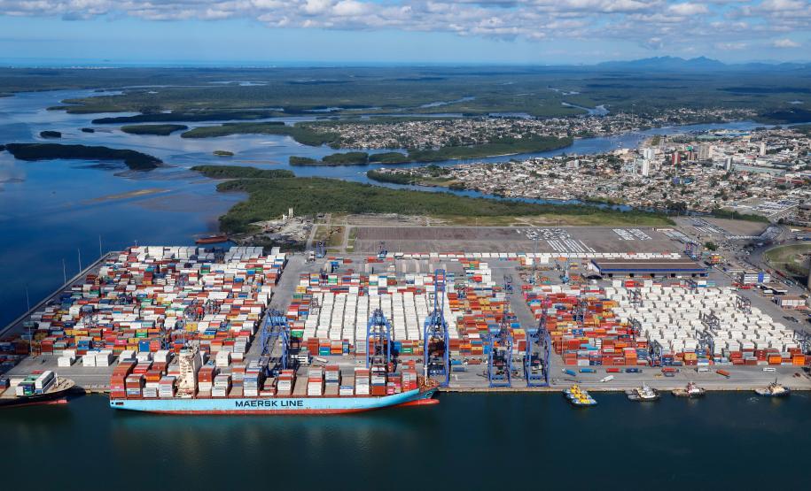Com movimentação recorde, setor portuário amplia contribuição de ISS em Paranaguá em 76%