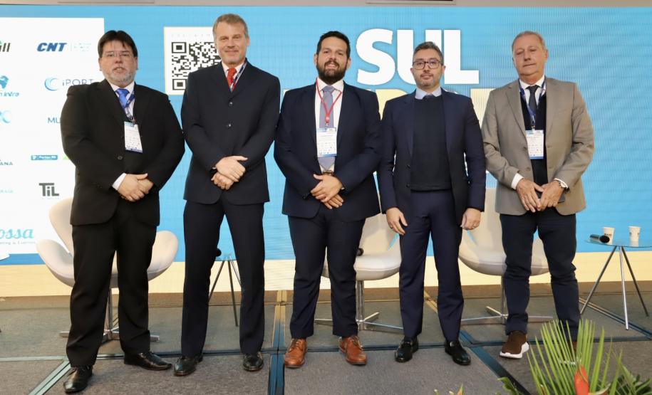 Portos do Paraná apresenta pioneirismo da concessão do canal de acesso no Sul Export