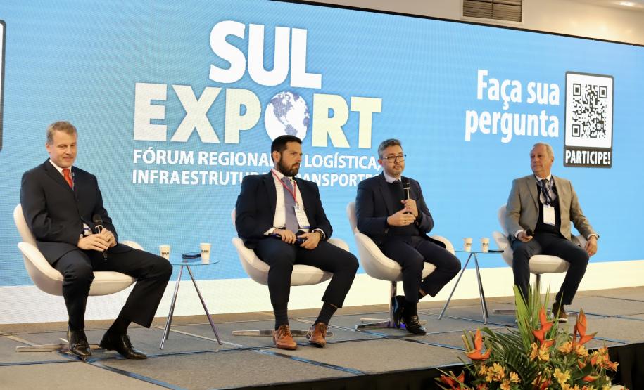 Portos do Paraná apresenta pioneirismo da concessão do canal de acesso no Sul Export