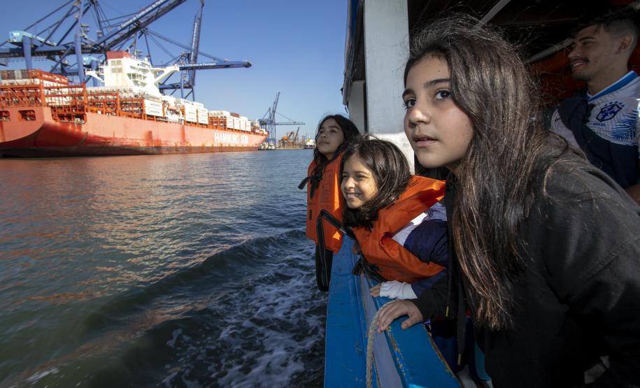 Projeto Porto Escola premia alunos de Paranaguá por desenhos e frases sobre o porto