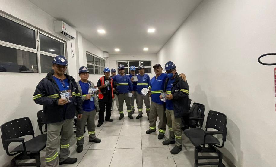 Portos do Paraná conscientiza sobre teste com etilômetro e segregação de resíduos