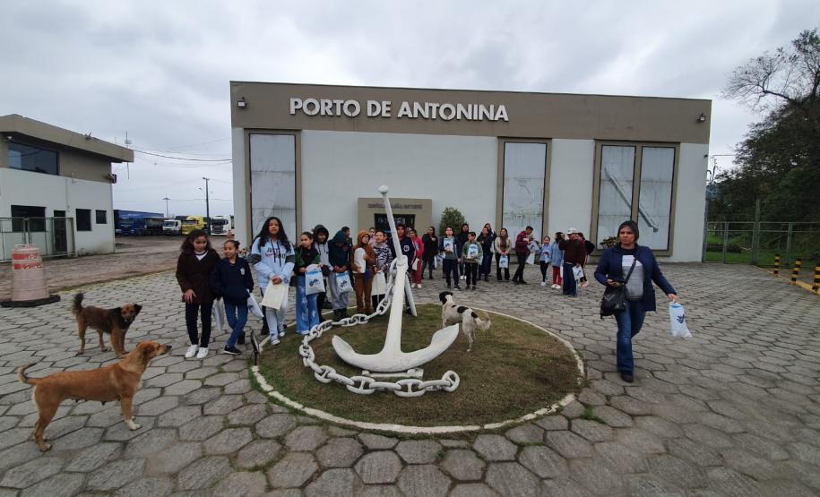 Porto Escola vai atender 246 crianças de Antonina no segundo semestre