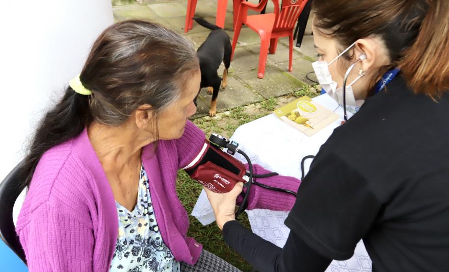 Porto em Ação presta mais de 200 atendimentos na comunidade do Amparo