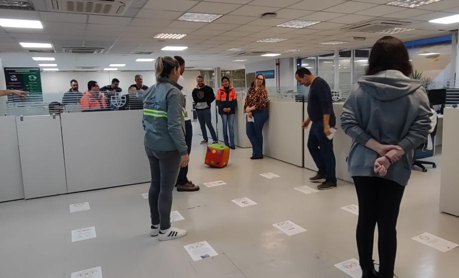 Portos do Paraná conscientiza sobre teste com etilômetro e segregação de resíduos