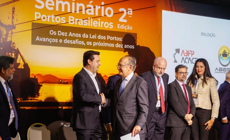 Governador destaca bom momento do Paraná em seminário sobre Lei de Portos