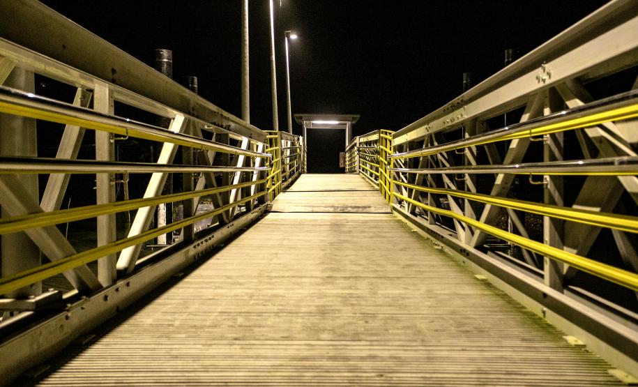 Na primeira etapa, foram dois atracadouros construídos na Ilha do Mel (Brasília e Encantadas), entregues no final de 2021; e outros cinco foram finalizados no início deste ano: dois na Ilha dos Valadares; um no Santuário do Rocio; e dois em Antonina – na Ponta da Pita e no Portinho.