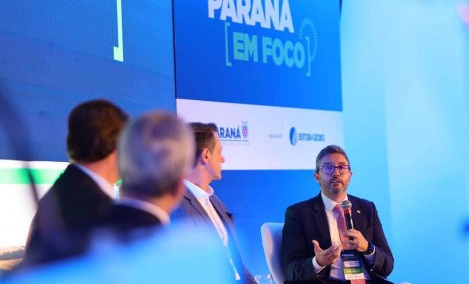 Portos do Paraná e Sanepar são destaques em fórum do Valor Econômico