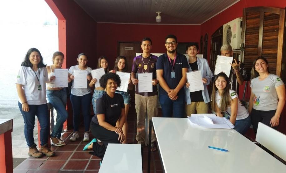 Portos do Paraná leva cursos profissionalizantes a jovens em duas comunidades