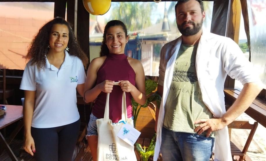 Portos do Paraná leva cursos profissionalizantes a jovens em duas comunidades