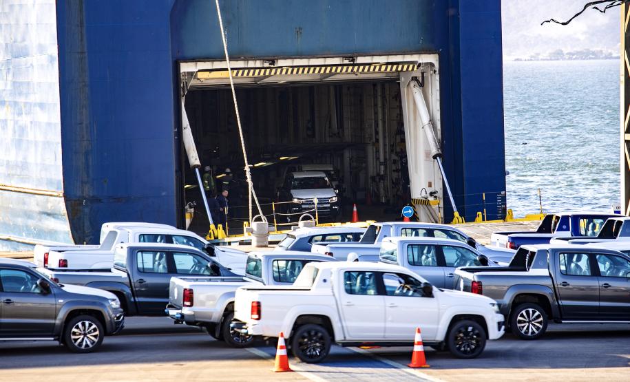 Com 42 milhões de toneladas, movimentação nos portos do Paraná cresce em 2023