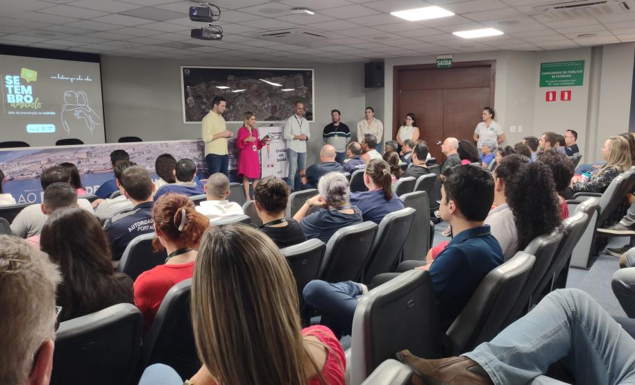 Café com Saúde inicia na Portos do Paraná com Setembro Amarelo como tema