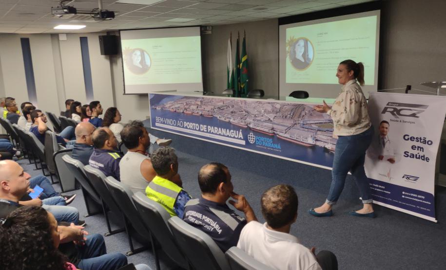 Café com Saúde inicia na Portos do Paraná com Setembro Amarelo como tema