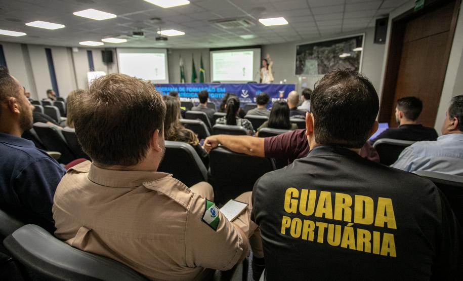 Investimento da Portos do Paraná em capacitação cresce 79% em quatro anos