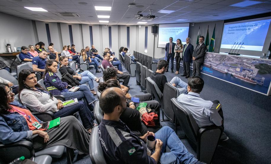 Investimento da Portos do Paraná em capacitação cresce 79% em quatro anos