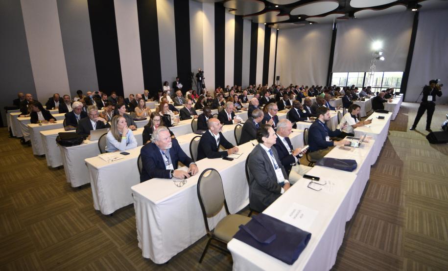 Portos do Paraná participa da abertura do 14º Congresso da Associação dos Portos de Língua Portuguesa