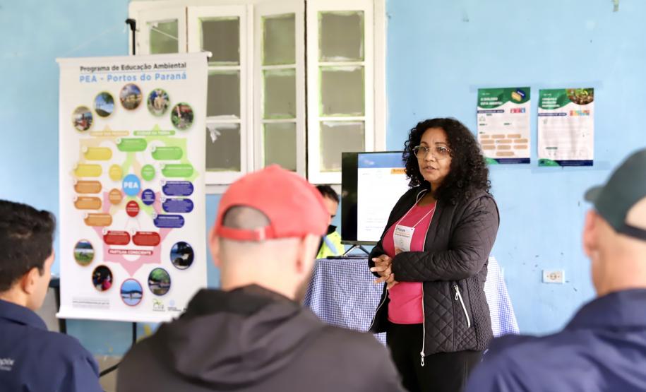 Fórum reúne associações de moradores sob influência do Porto de Paranaguá