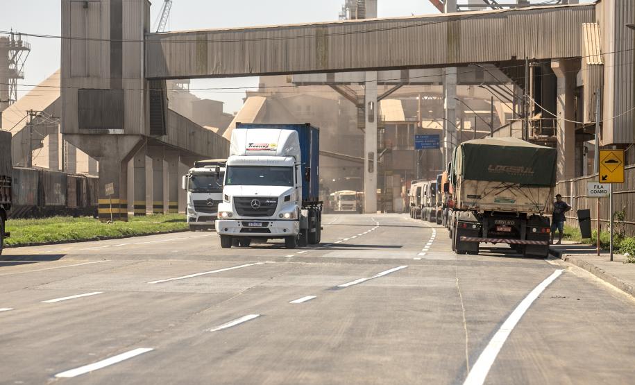 Vias próximas ao Porto de Paranaguá ganham nova sinalização