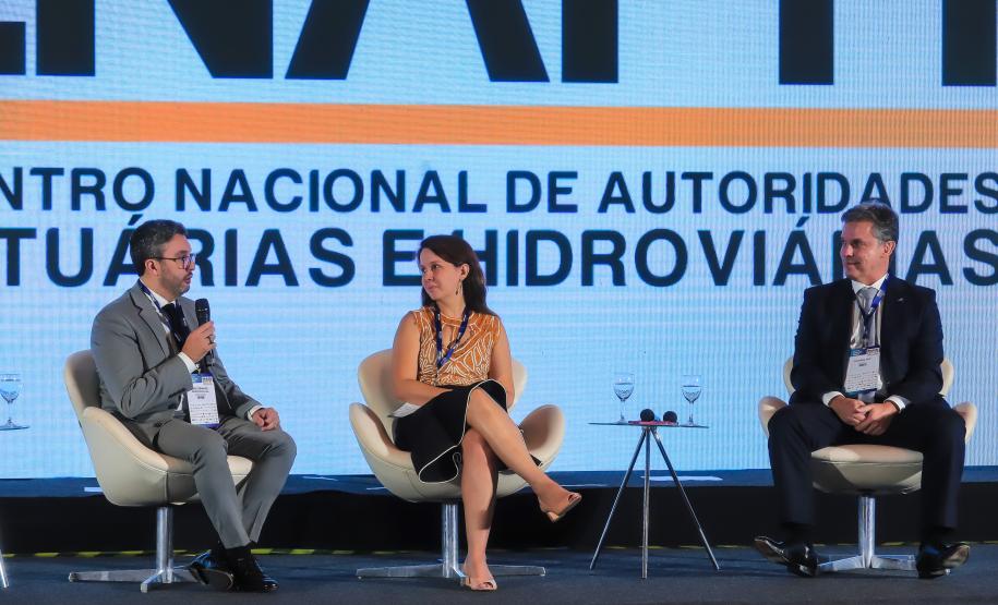 Ministro de Portos parabeniza gestão da Portos do Paraná