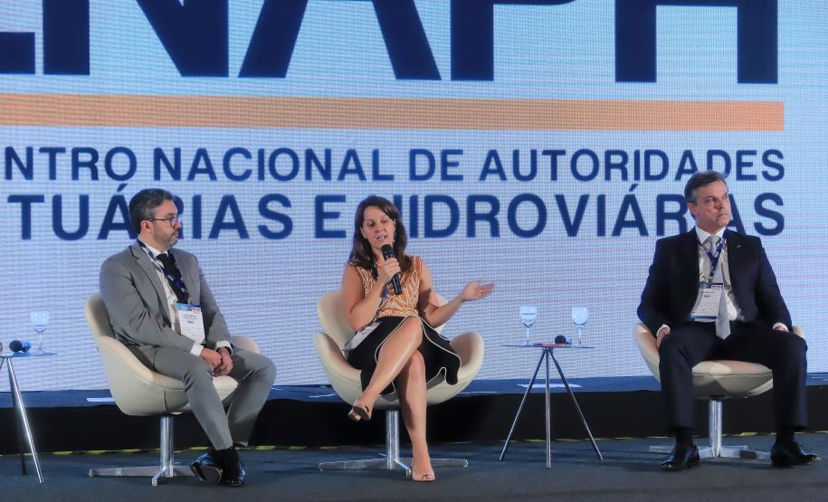 Ministro de Portos parabeniza gestão da Portos do Paraná