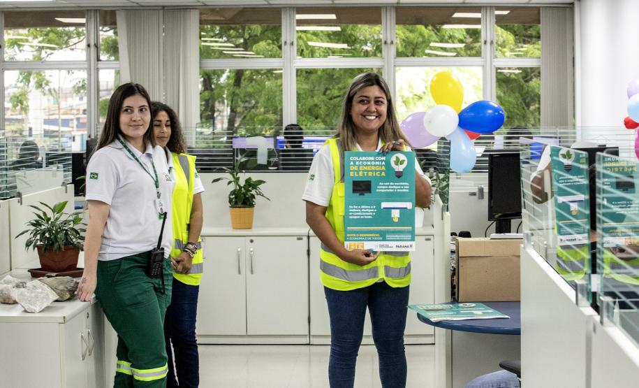 Portos do Paraná promove campanha interna para economia de energia elétrica