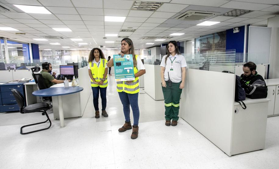 Portos do Paraná promove campanha interna para economia de energia elétrica