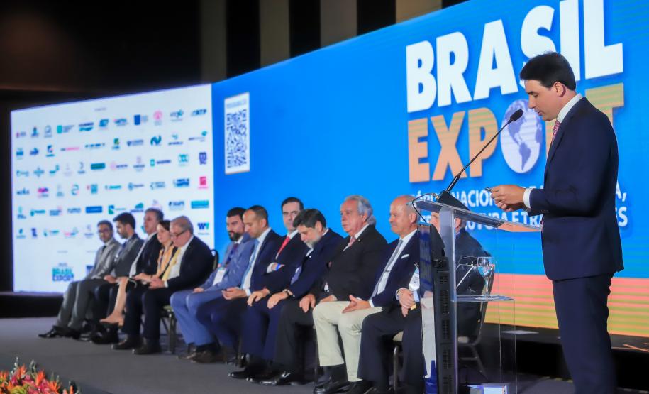 Ministro de Portos parabeniza gestão da Portos do Paraná