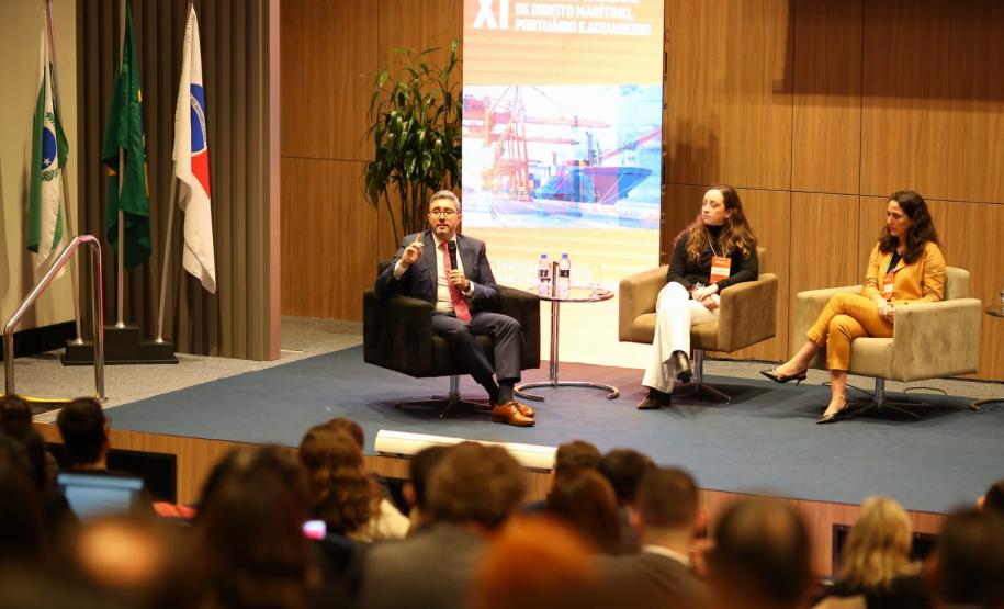 PORTOS DO PARANÁ PARTICIPA DO XI CONGRESSO NACIONAL DE DIREITO MARÍTIMO, PORTUÁRIO E ADUANEIRO