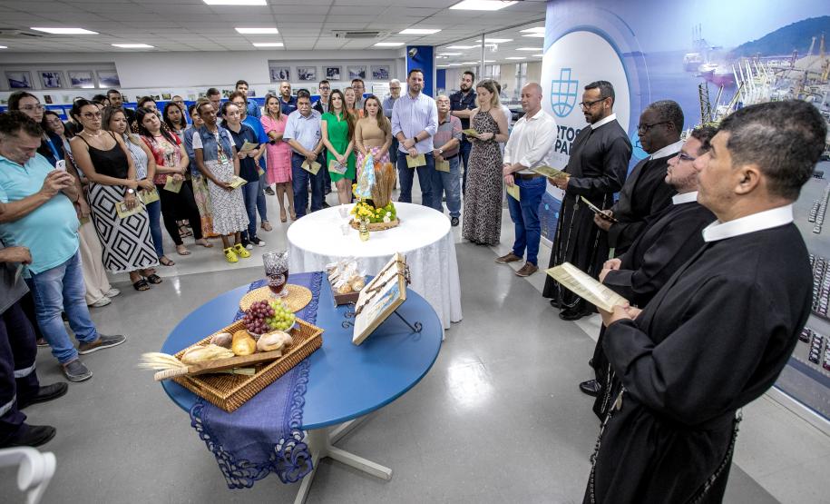 Imagem da Nossa Senhora do Rocio visita a Portos do Paraná