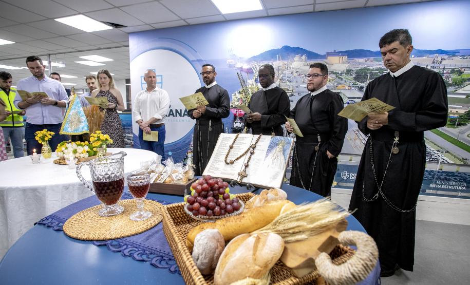 Imagem da Nossa Senhora do Rocio visita a Portos do Paraná