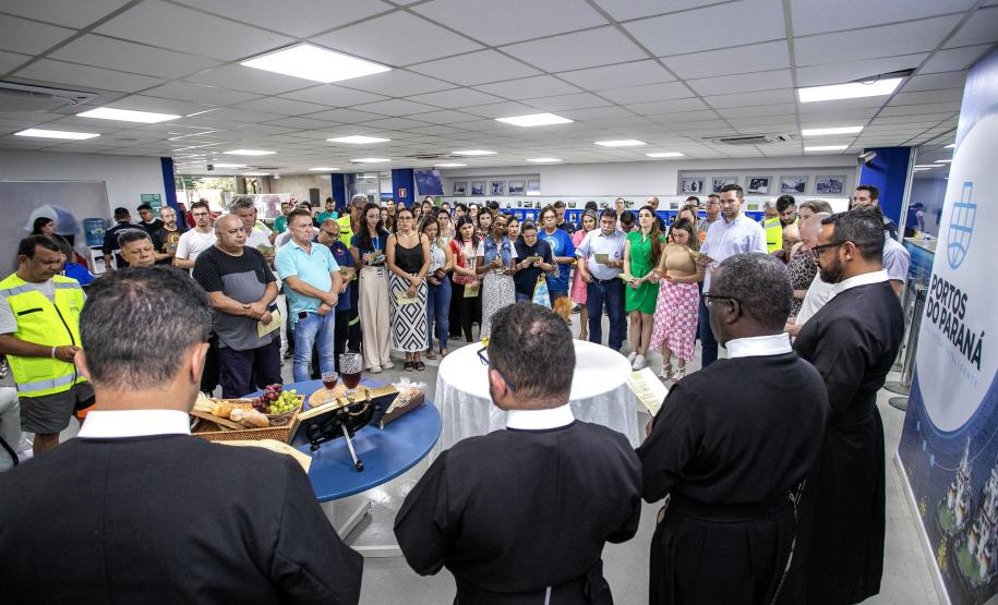 Imagem da Nossa Senhora do Rocio visita a Portos do Paraná