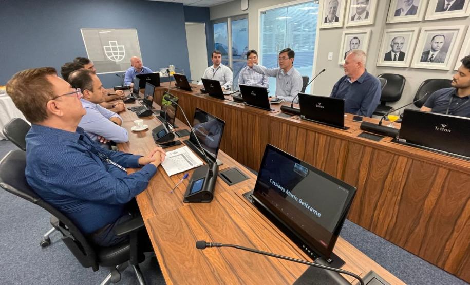 Diretoria da Volvo visita Portos do Paraná