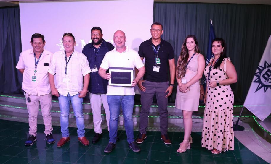 Navio MSC Musica atraca pela primeira vez em Paranaguá