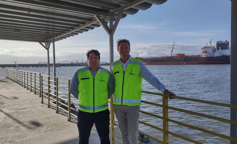 Portos do Paraná estreita ligação com a Holanda por energia verde