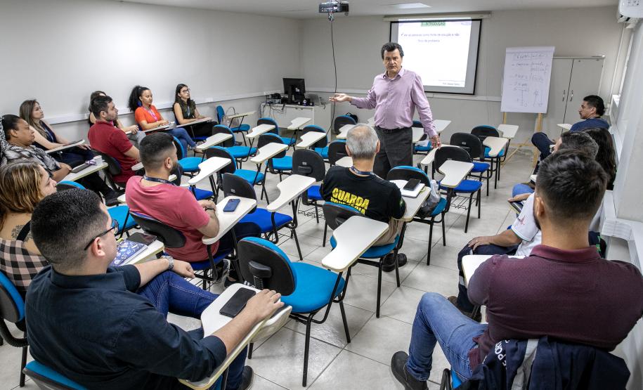 Portos do Paraná investe na capacitação de técnicos operacionais